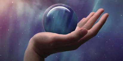 Szklana kula nie pomoże w wyborze (fot. pixabay.com)