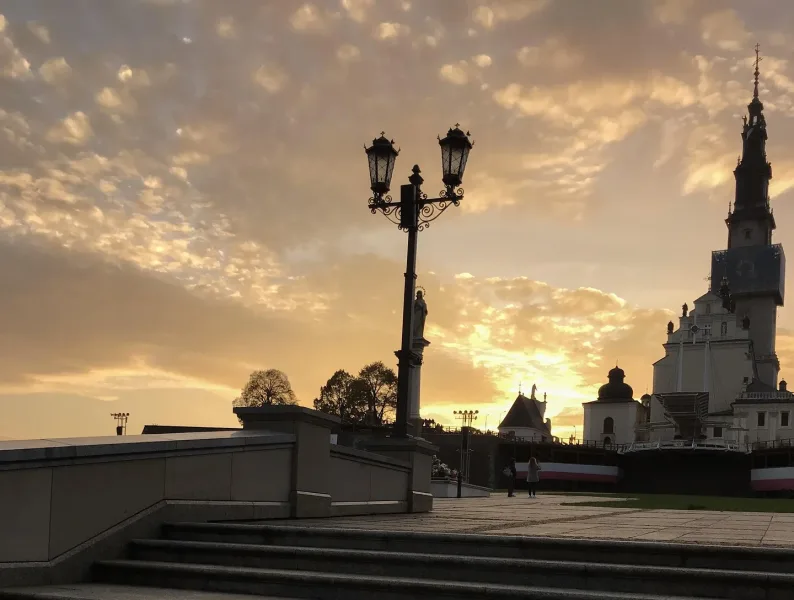 Częstochowa przyciąga młodych